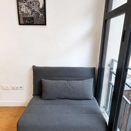 Cozy With Eiffel View, 14 Appartement Paris