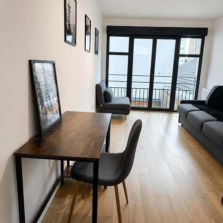 Cozy With Eiffel View, 14