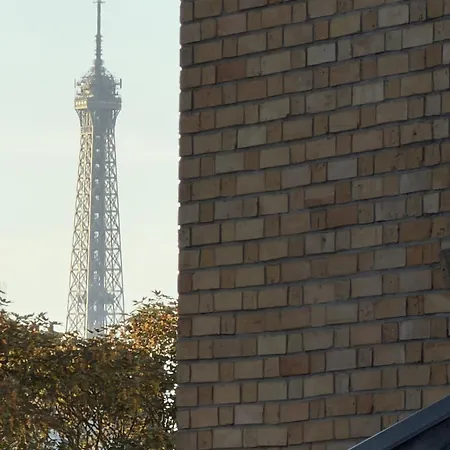 Cozy With Eiffel View, 14